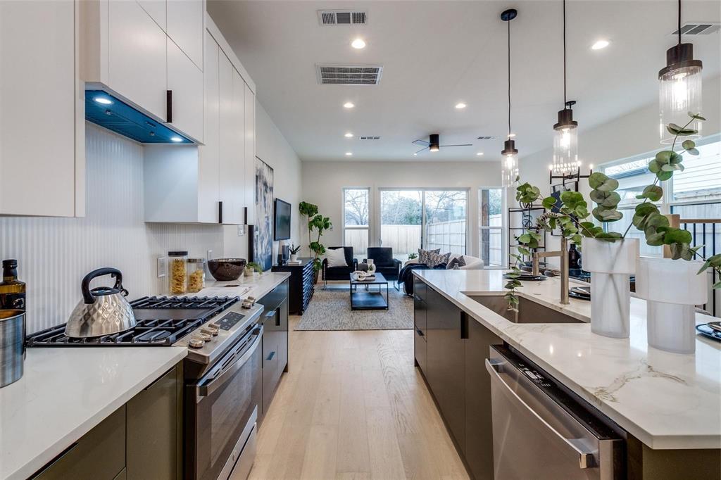 MOUNT AUBURN - Residential