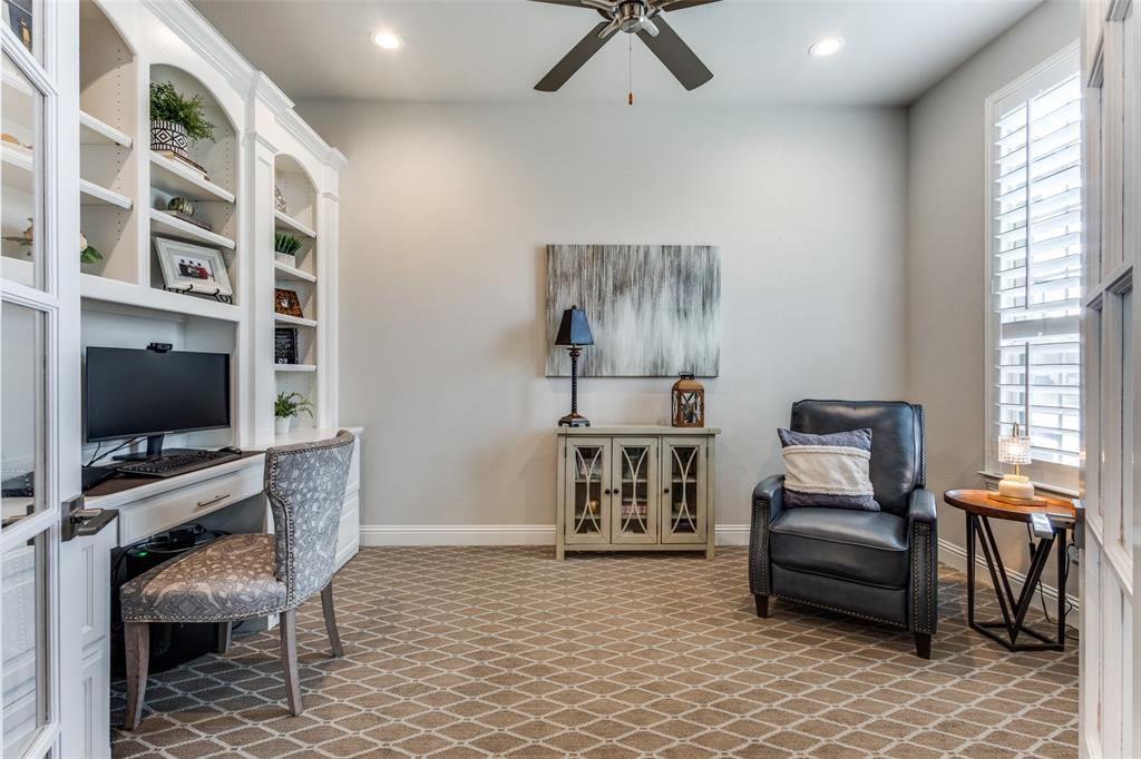 3926 Harrisburg Lane