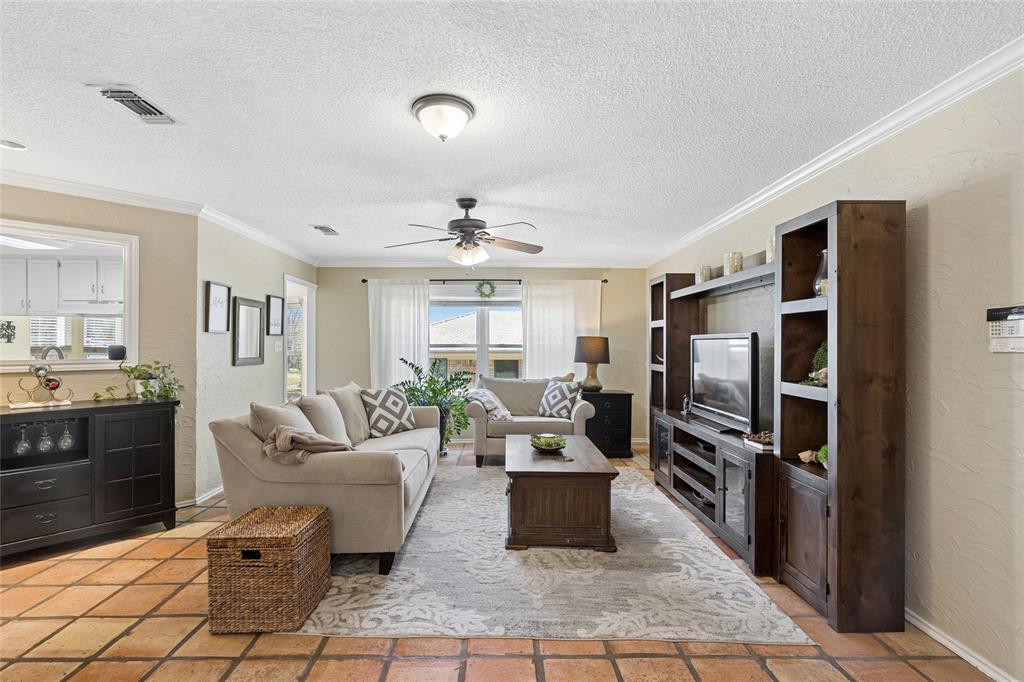 Lake Country Estates Add - Residential