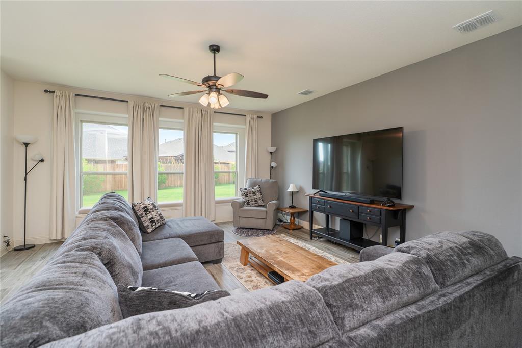 205 Oakcrest Drive