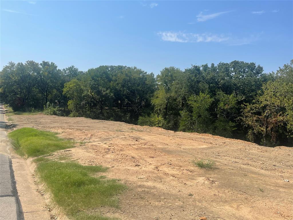 Parkway North - Land