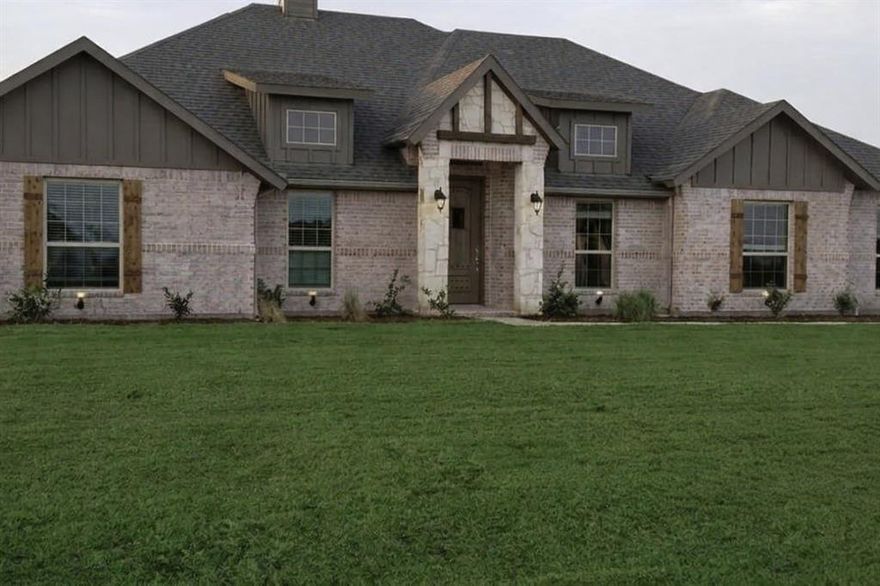 Modern 1-Acre Retreat Near McKinney  Low 1.3 Tax Rate , property listed below its appraised value
Beautiful Newer home on a spacious 1.127 acre lot offering privacy and modern living. This single-story home features an open-concept floor plan with abundant natural light, high ceilings, and energy-efficient construction.
The gourmet kitchen includes granite countertops, stainless steel appliances, and a large island perfect for entertaining. The living area is anchored by a cozy wood-burning fireplace. Freshly painted .. 
Property highlights:
 4 bedrooms, 2 bathrooms 
 1-story layout 
 Like-new condition 
 Located in McKinney ISD 
 Low 1.3 tax rate 
Enjoy plenty of outdoor space with room to add a pool, shop, or create your dream backyard. Conveniently located near McKinney with easy access to shopping, dining, and major roads.
Move-in ready


Buyer to verify accuracy of all information including room & lot sizes, schools, taxes, amenities, HOA, etc. Neither Seller nor LA makes any warranties or representation as to accuracy.