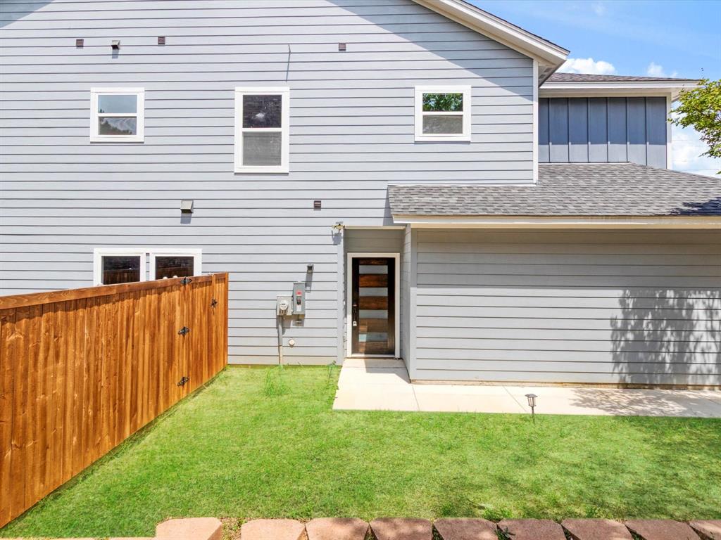 6221 Post Oak Terrace