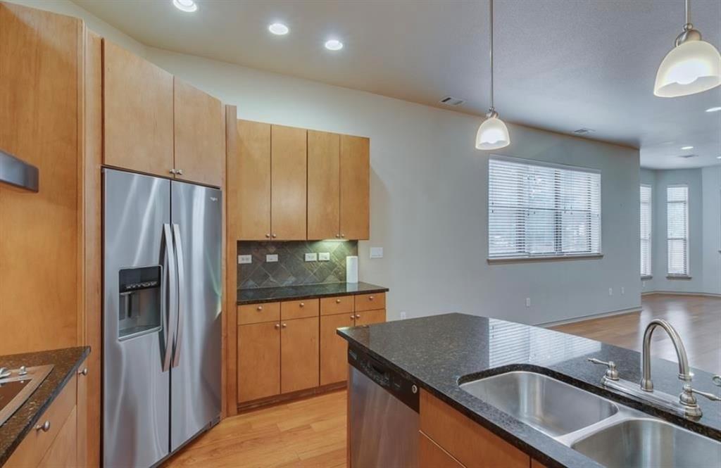 Chelsea Park Twnhms - Residential Lease