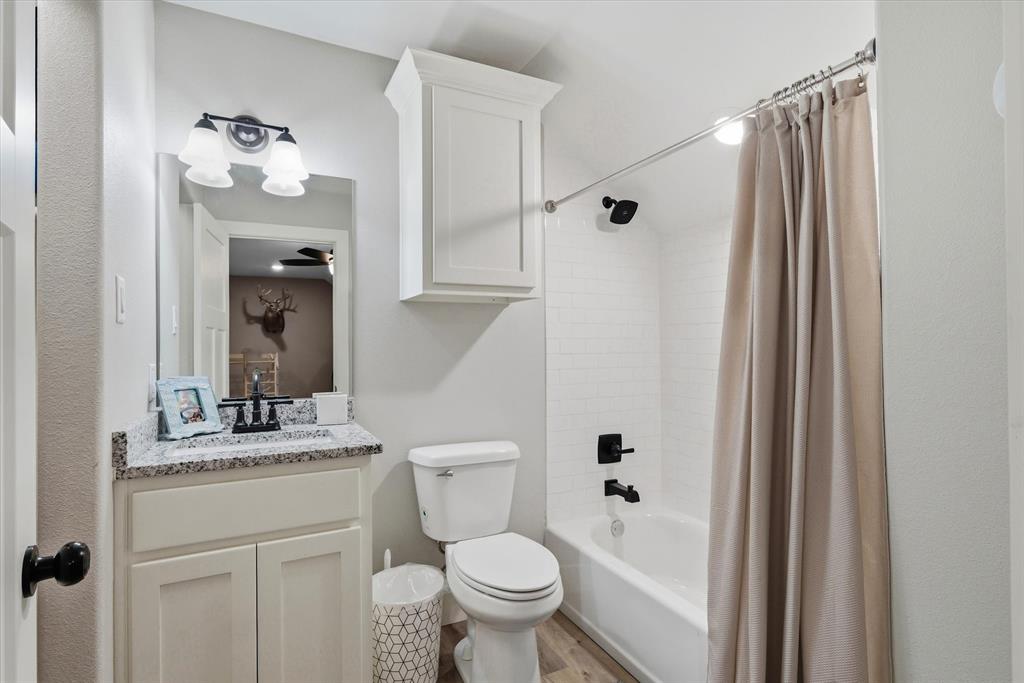 Shadow Lakes Phase 1 - Residential