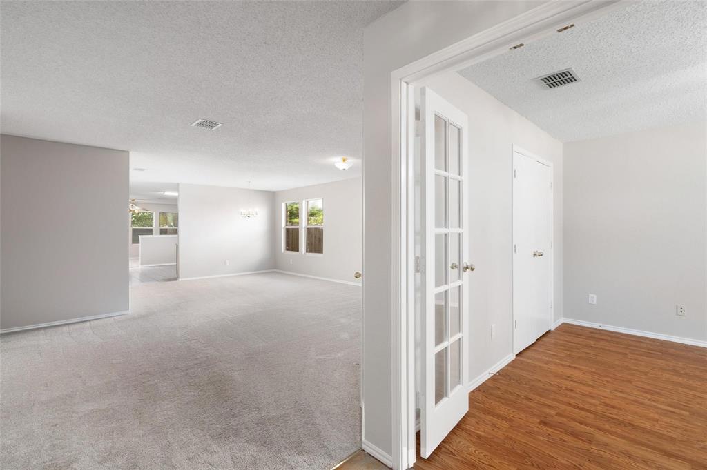 Legends Of Mckinney Ph III - Residential Lease