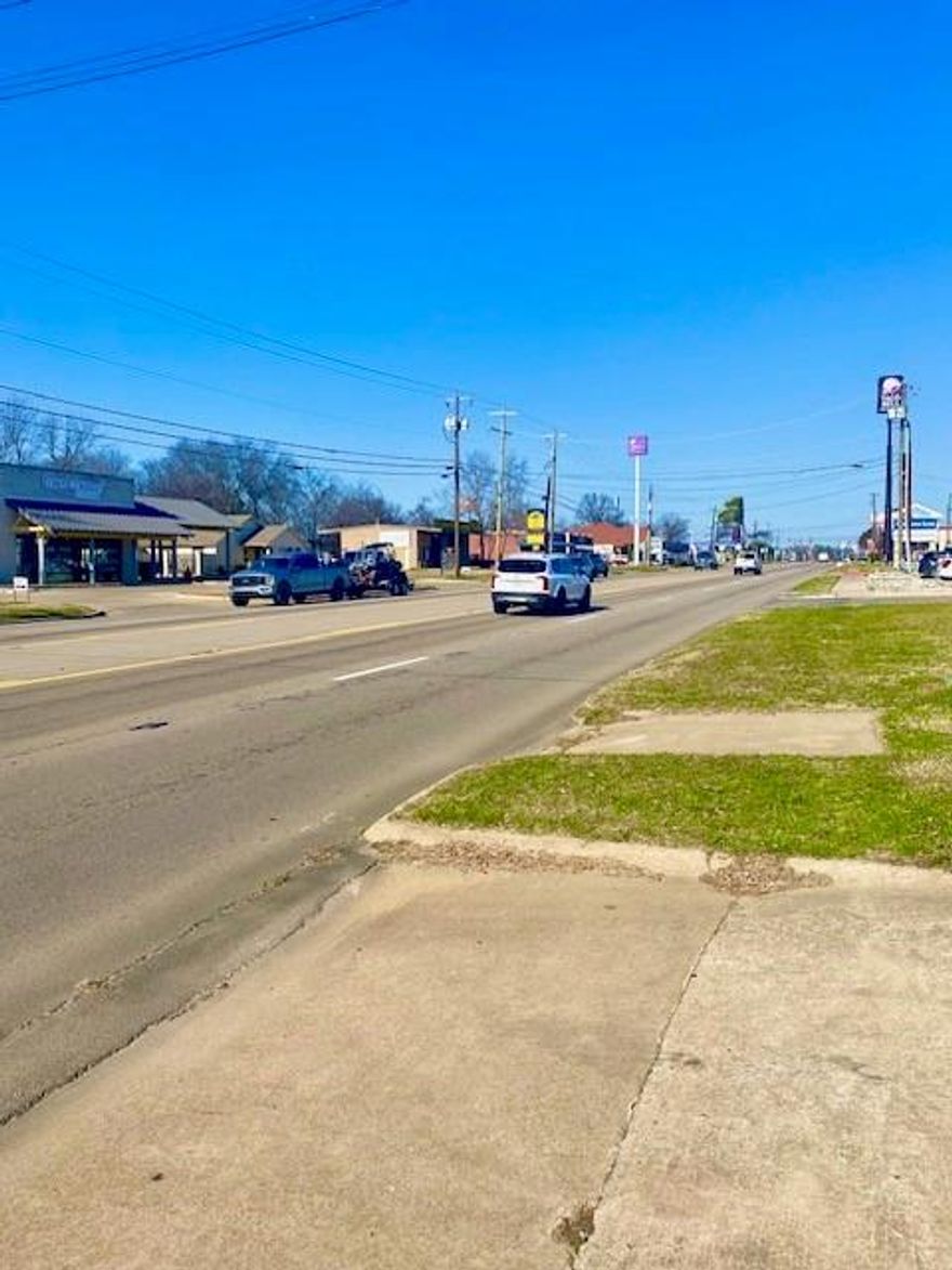 PRIME LOCATION!! Vacant commercial lot on Sulphur Springs' highly desirable Broadway Street!  Home recently removed and lot is ready for building! The lot sits on approximately 75 commercial frontage feet (0.43 acre) directly across from the Dairy Queen on busy 4-lane road. The lot is nestled between two lots of approximately the same size. Possible opportunities to acquire adjacent properties for expansion and additional frontage feet. Don't miss out on this incredible investment opportunity!