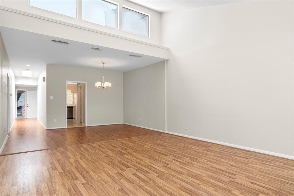 12465 Montego Plaza