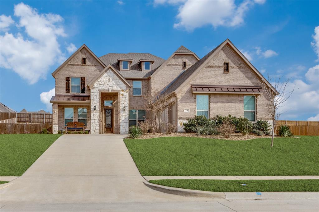 310 Broadmoor Lane