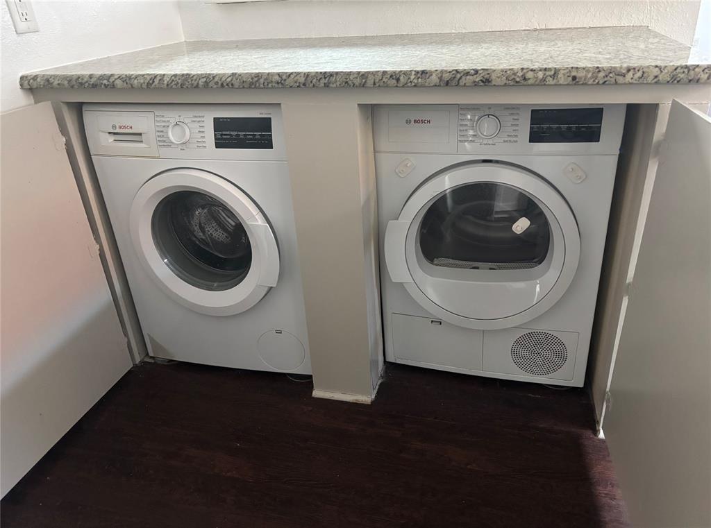 Mistletoe Heights Add - Residential Lease