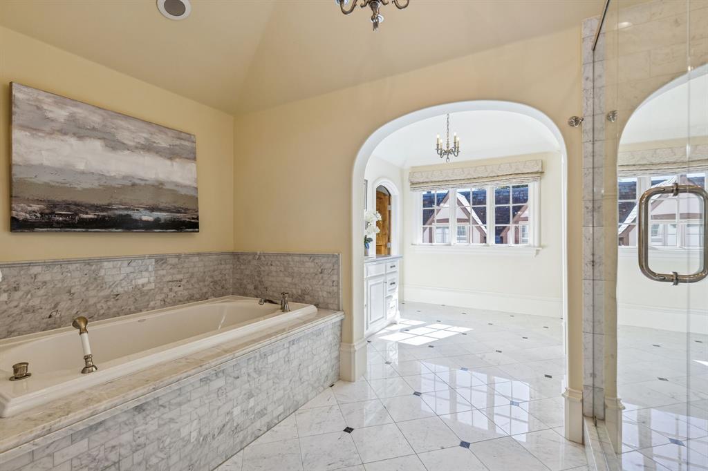 Highland Park West 01 Instl - Residential