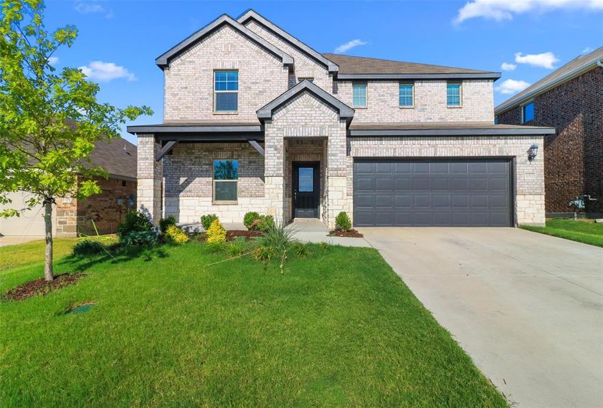 Meritage two-story energy-efficient home. No MUD, NO PID, low property taxes. This lovely home will help you to save thousands of dollars on utility bills with green features such as double pane windows, tankless water heater, and foam insulation throughout. With two bedrooms and two full bathrooms downstairs. A big game room and three bedrooms upstairs. The adjacent kitchen with a large island includes quartz countertops, stainless steel appliances, and an open dining room. High-grade wood-like flooring and neutral carpet. Two lakes are nearby the community, and you'll enjoy everything Ray Hubbard and Lavon Lakes can offer: prestige park, picnic tables, beaches, fishing, and boat ramps. The grocery is just 12 minutes from the neighborhood. Don’t wait for a new home when you can have one today. Available to lease for 7-12 months.