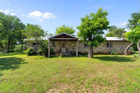 Photo of 1300 Finney Drive, Weatherford, TX 76085 (MLS # 21282193)