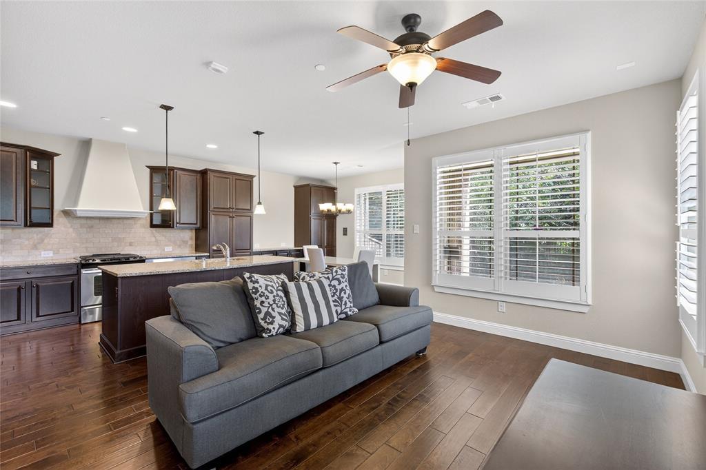 Euless, Texas 76039, United States, 3 Bedrooms Bedrooms, ,3 BathroomsBathrooms,Residential,Active,155248