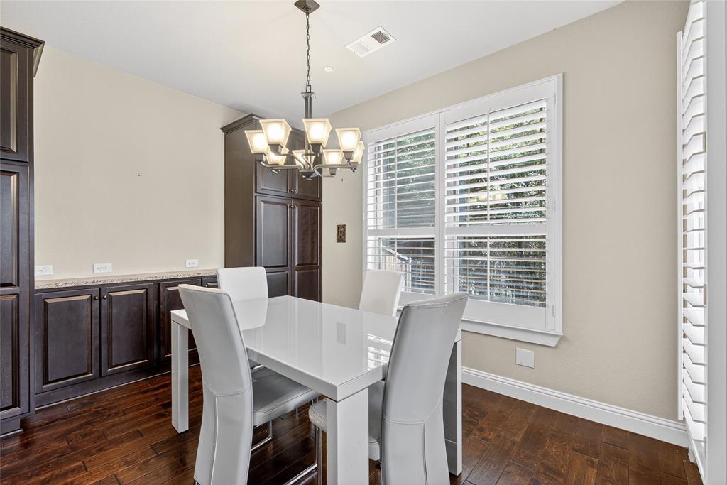 Euless, Texas 76039, United States, 3 Bedrooms Bedrooms, ,3 BathroomsBathrooms,Residential,Active,155248