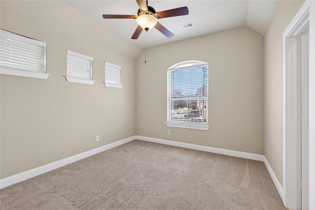 Euless, Texas 76039, United States, 3 Bedrooms Bedrooms, ,3 BathroomsBathrooms,Residential,Active,155248