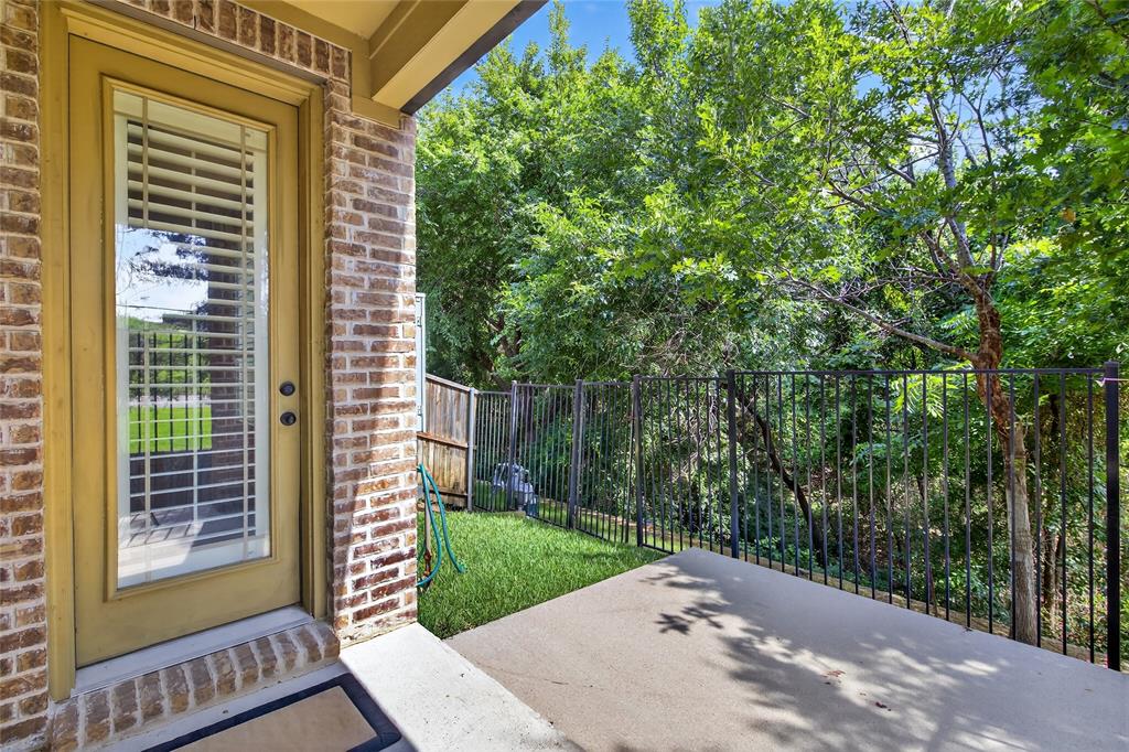 Euless, Texas 76039, United States, 3 Bedrooms Bedrooms, ,3 BathroomsBathrooms,Residential,Active,155248