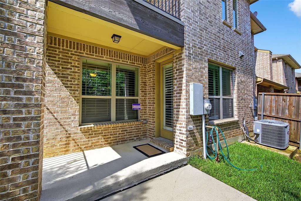 Euless, Texas 76039, United States, 3 Bedrooms Bedrooms, ,3 BathroomsBathrooms,Residential,Active,155248