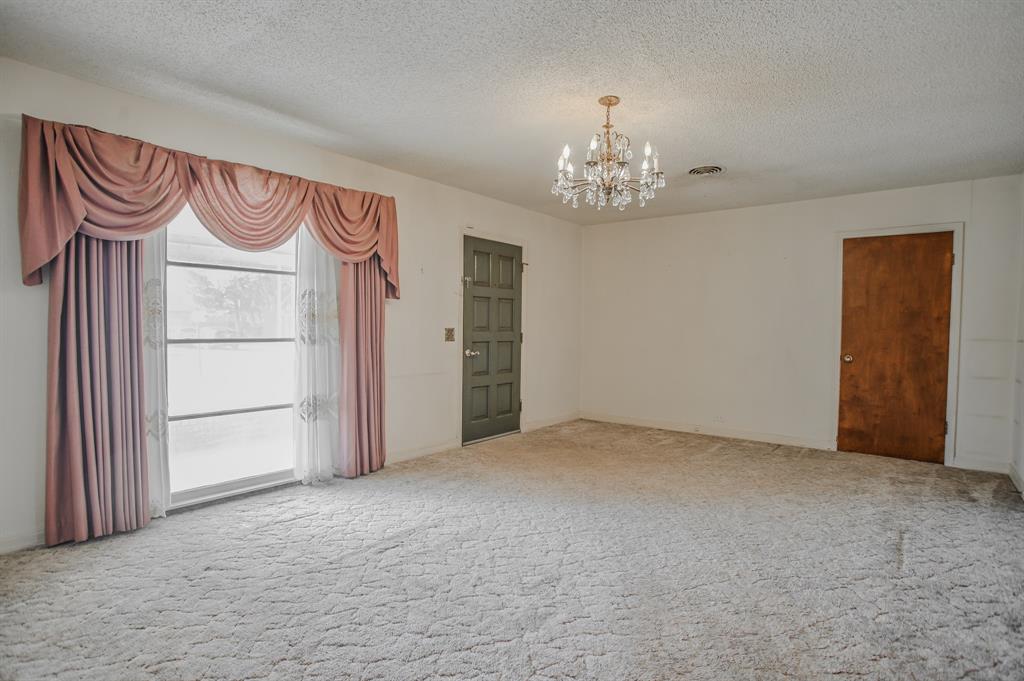 111 E 13th Street