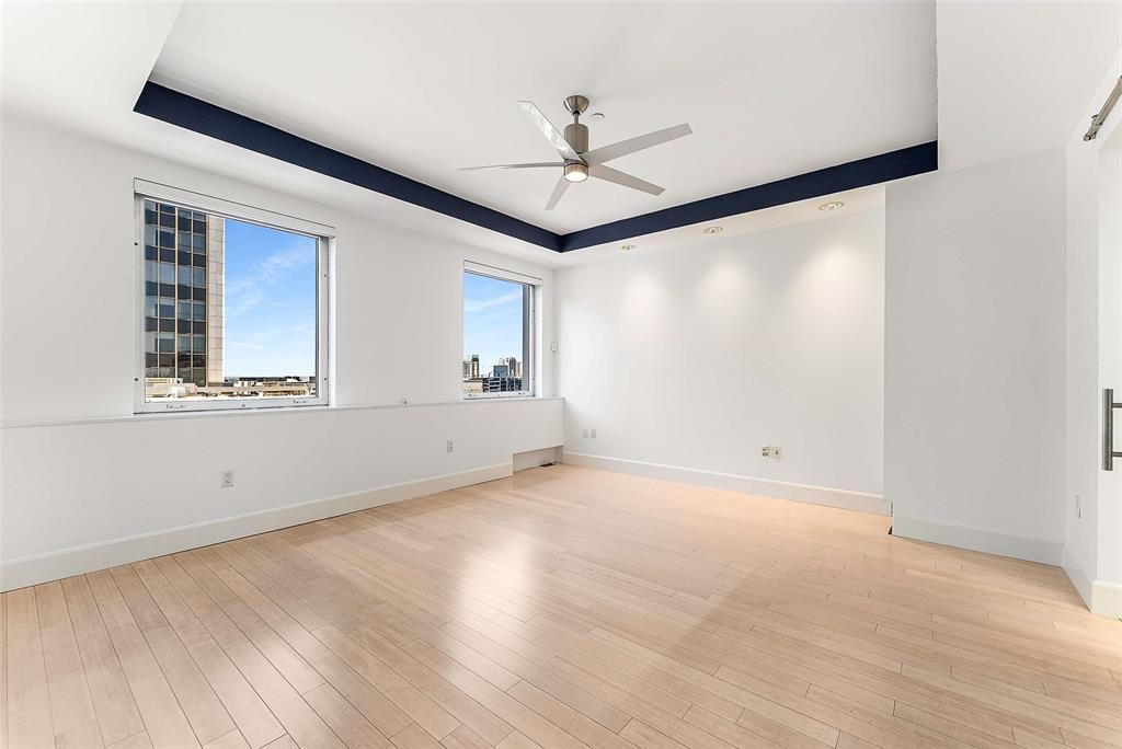 1505 Elm Street Condos - Residential