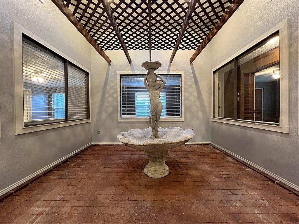 Mayfair North Add - Residential Lease