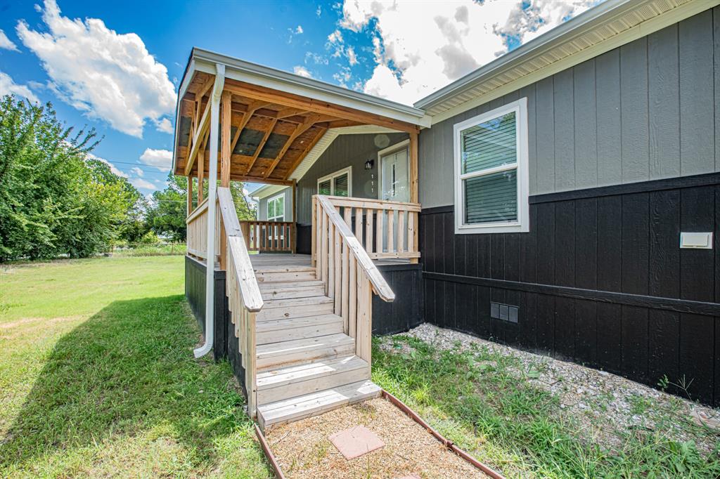 111 County Road 1303