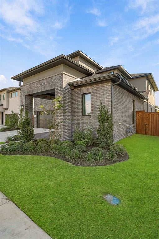 15663 Violet Lane