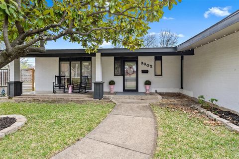 Photo of 3602 Tulane Way, Garland, TX 75043 (MLS # 21203228)