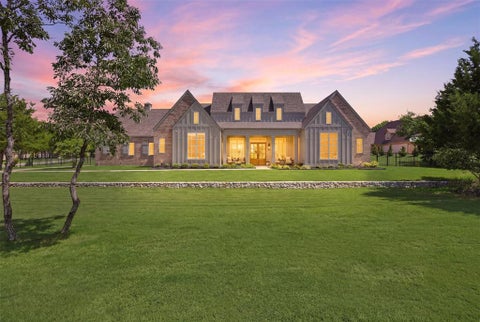 Photo of 425 Abagail Lane, Van Alstyne, TX 75495 (MLS # 21418507)