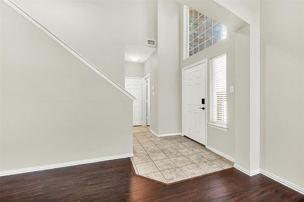 4450 Sharpsburg Drive