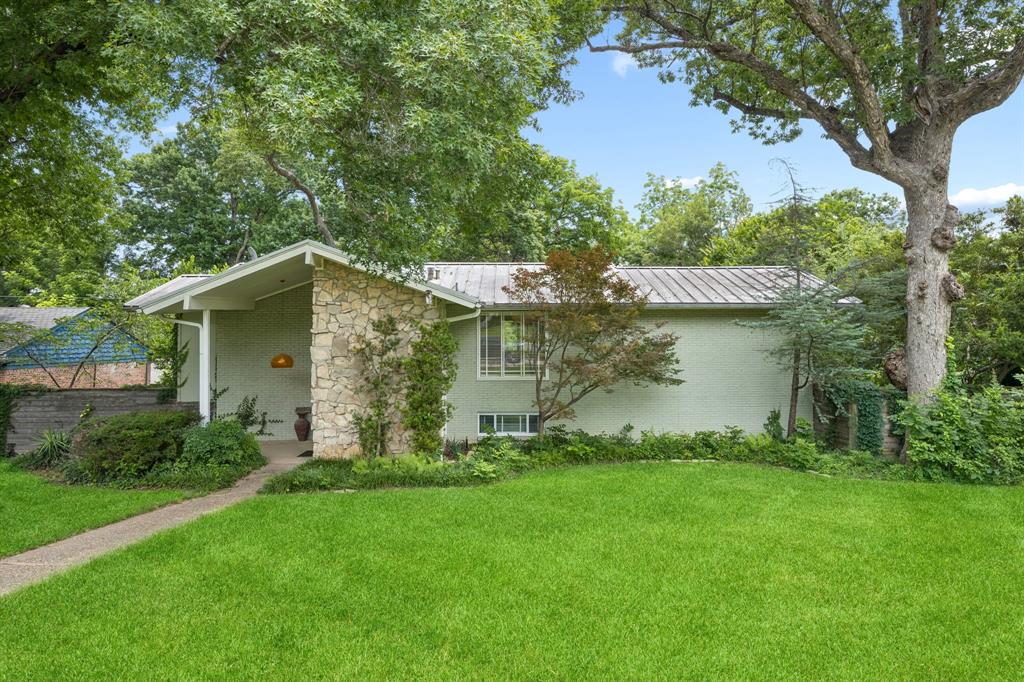 8130 San Leandro Drive