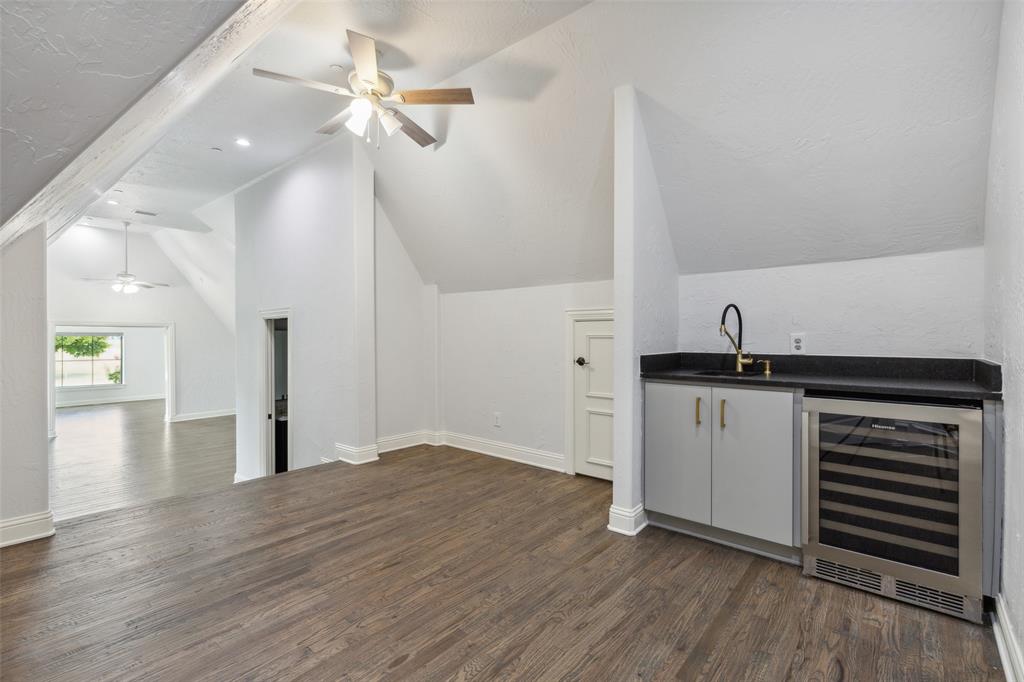 Meadow Hill Estates Ph Six - Residential