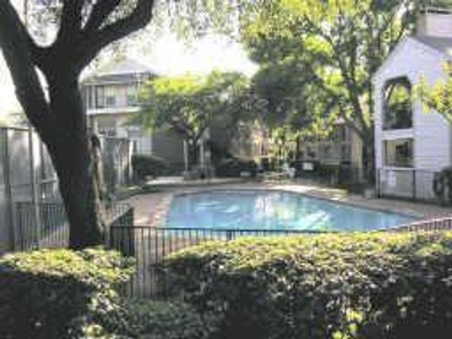 Great 2 story condo facing the golf course. Wood-look floors, granite and stainless in kitchen, granite in both baths, 2 masters.  Certified funds required for deposit and first month rent. $55 application fee.