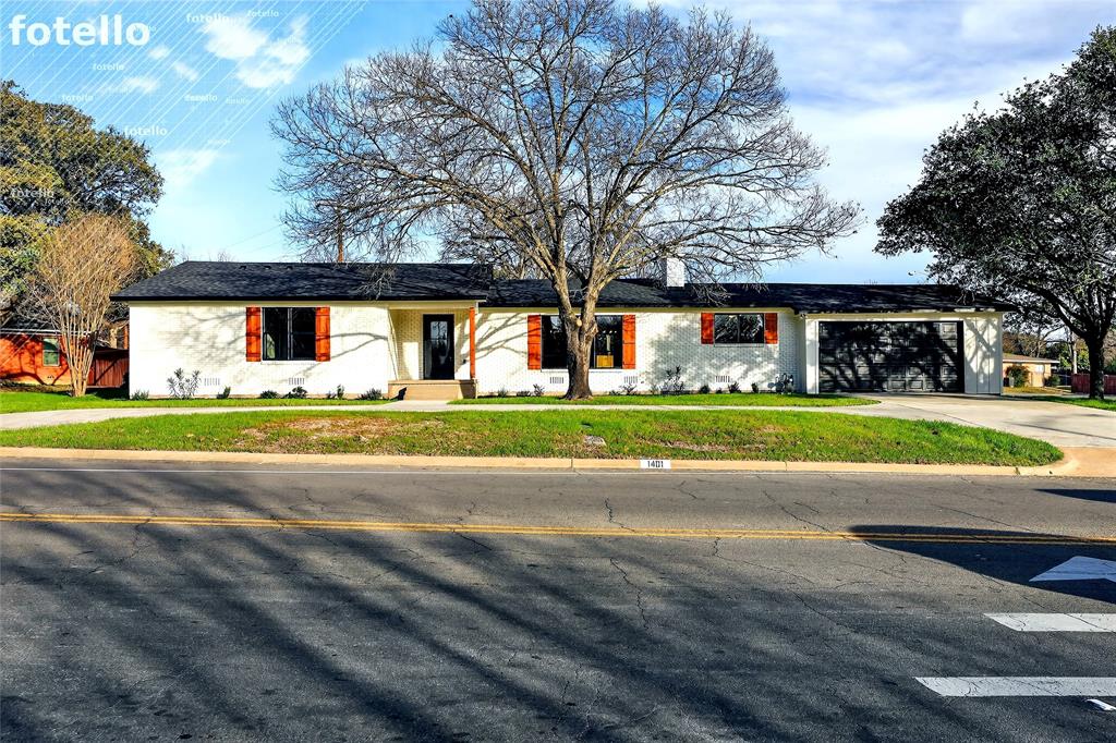 Country Club Estate - Residential