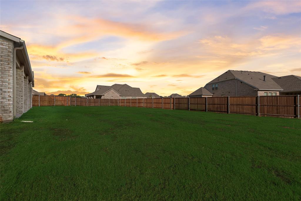 Lincoln Pointe - Residential