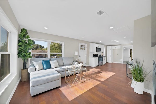 5500 DARTMOUTH AVE, RIVER OAKS, TX 76114 - Image fa0e7f43c04eb2c388fb1efc2aefc649/3982701496