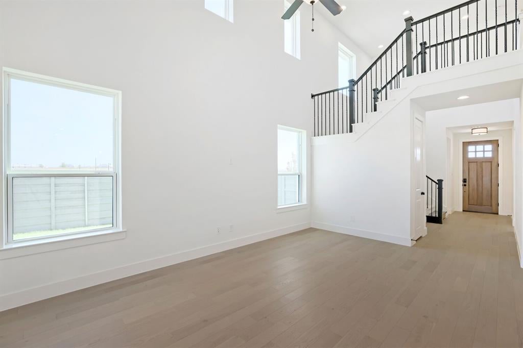 1612 Ramble Way