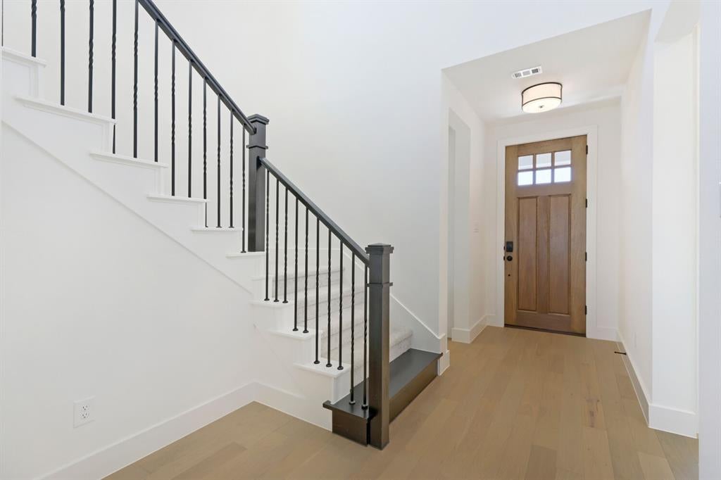1612 Ramble Way
