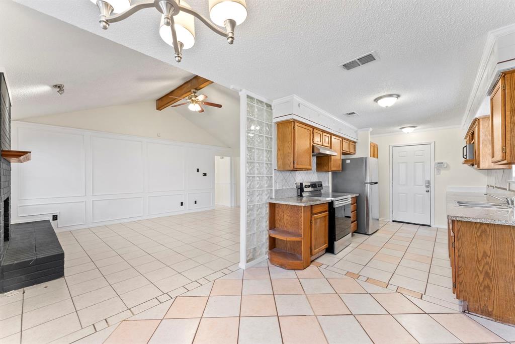 Foster Village Add - Residential Lease