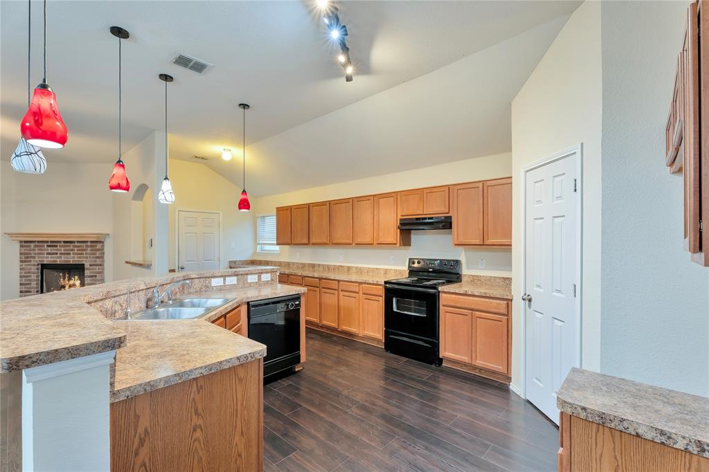 Gemstone Estates Ph Two - Residential