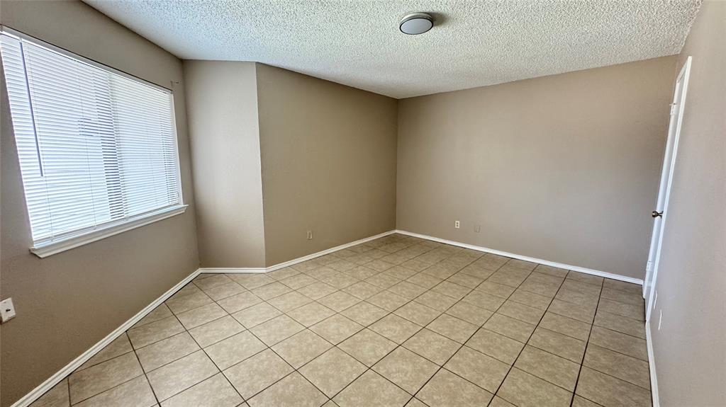 Arlington Oaks Condo - Residential Lease