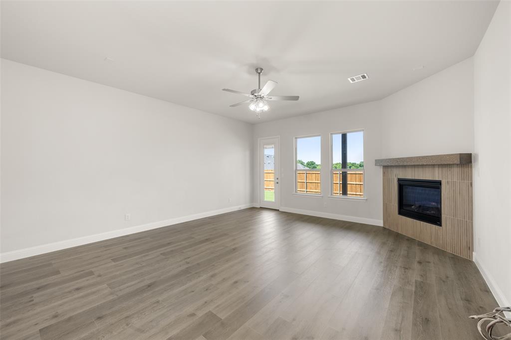 Sheppard's Place - Residential