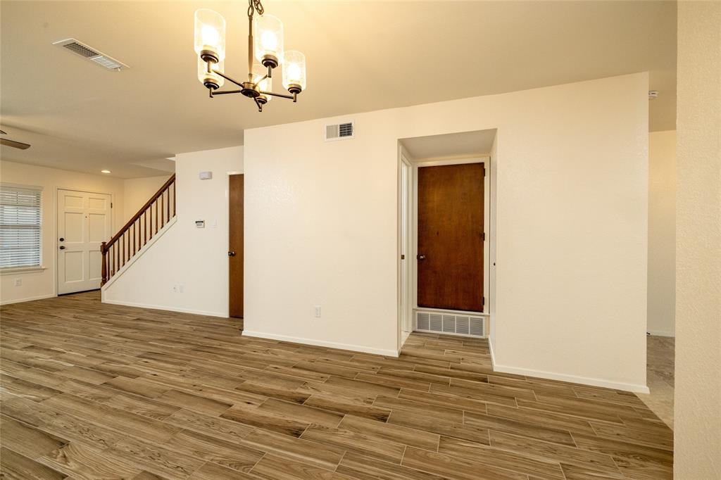 2415 Sanguinet Street
