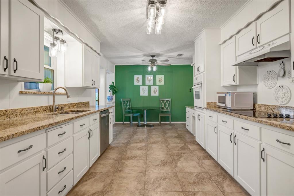 Decordova Bend Estate - Residential