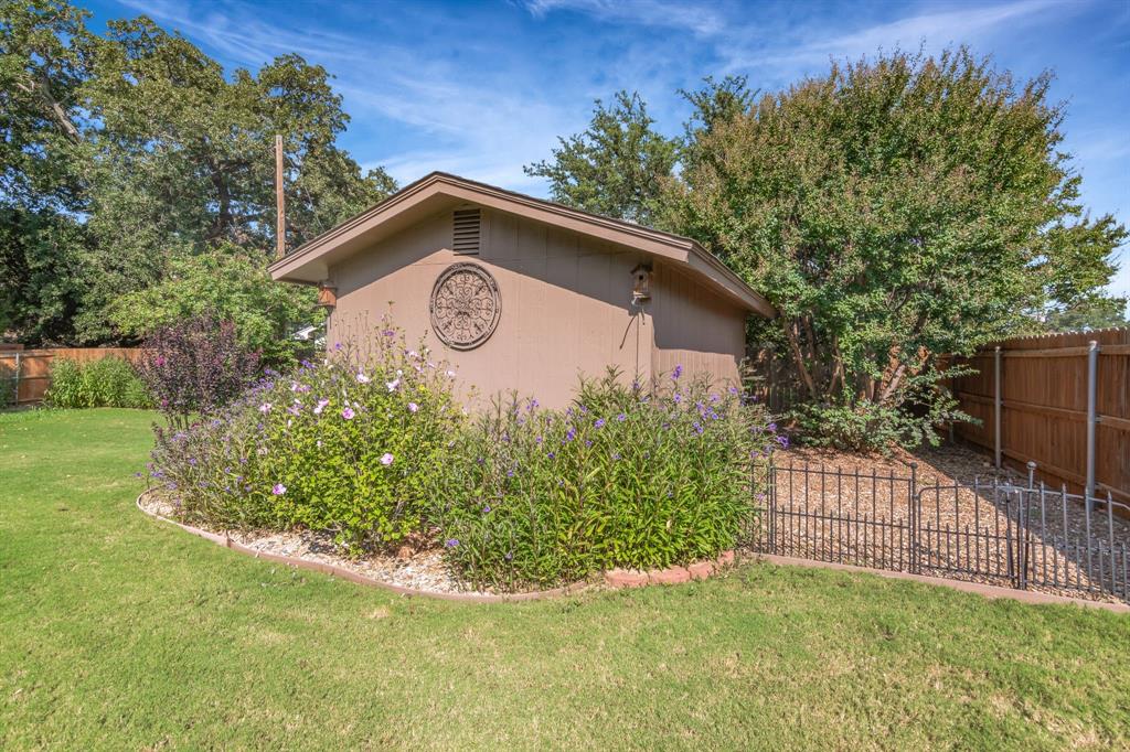 Decordova Bend Estate - Residential