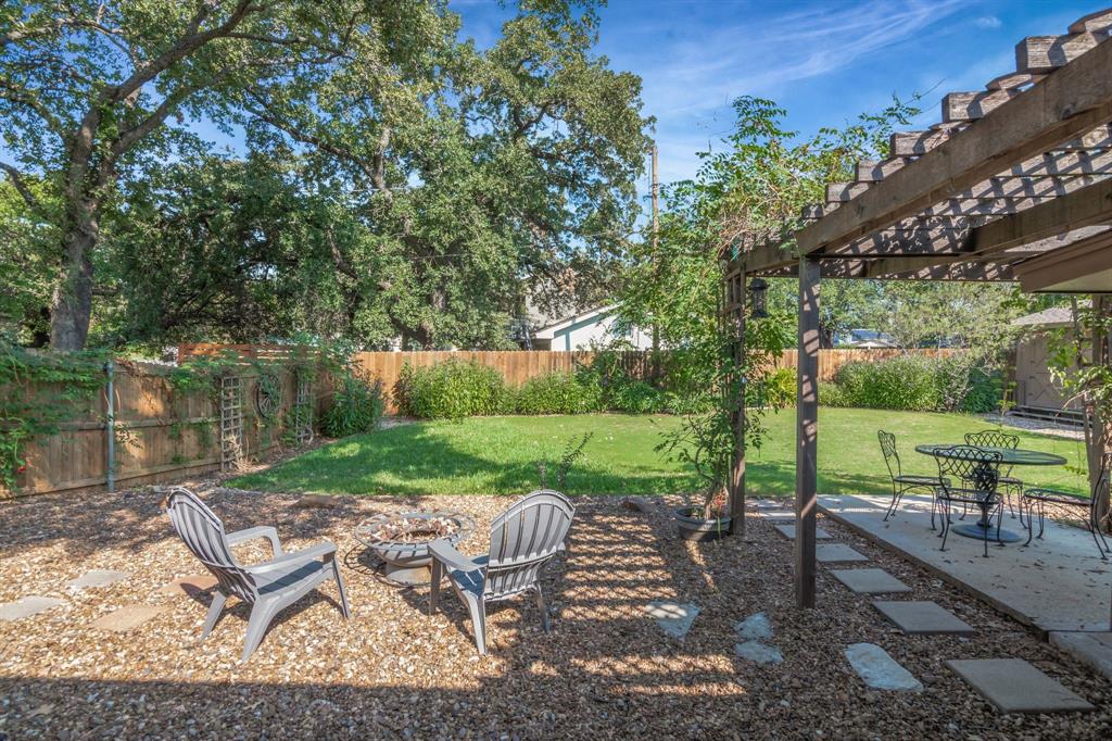 Decordova Bend Estate - Residential