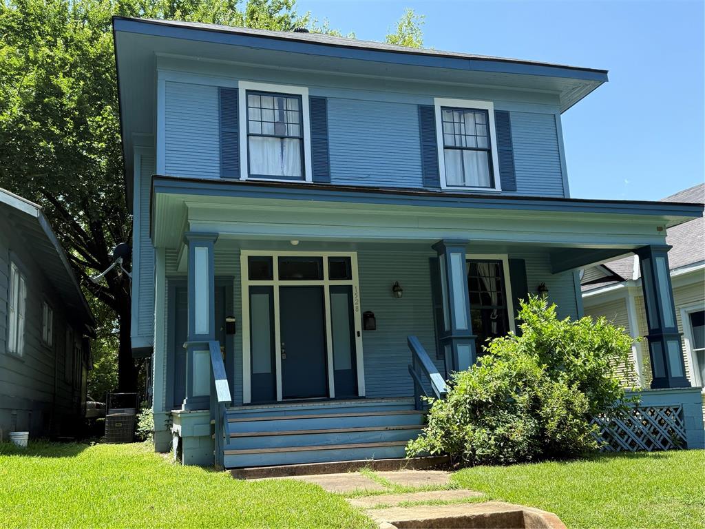1528 Magnolia Avenue