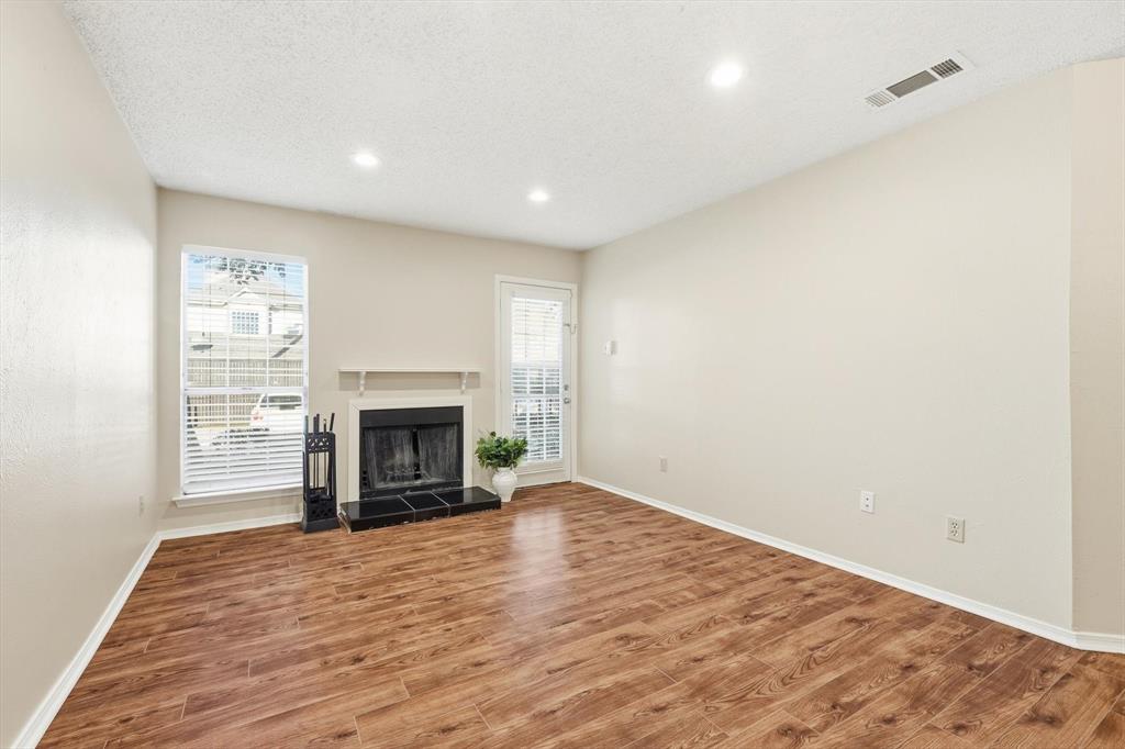 Cimarron Court Condo Ph 1 - Residential