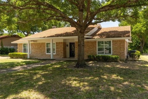 A home in DeSoto