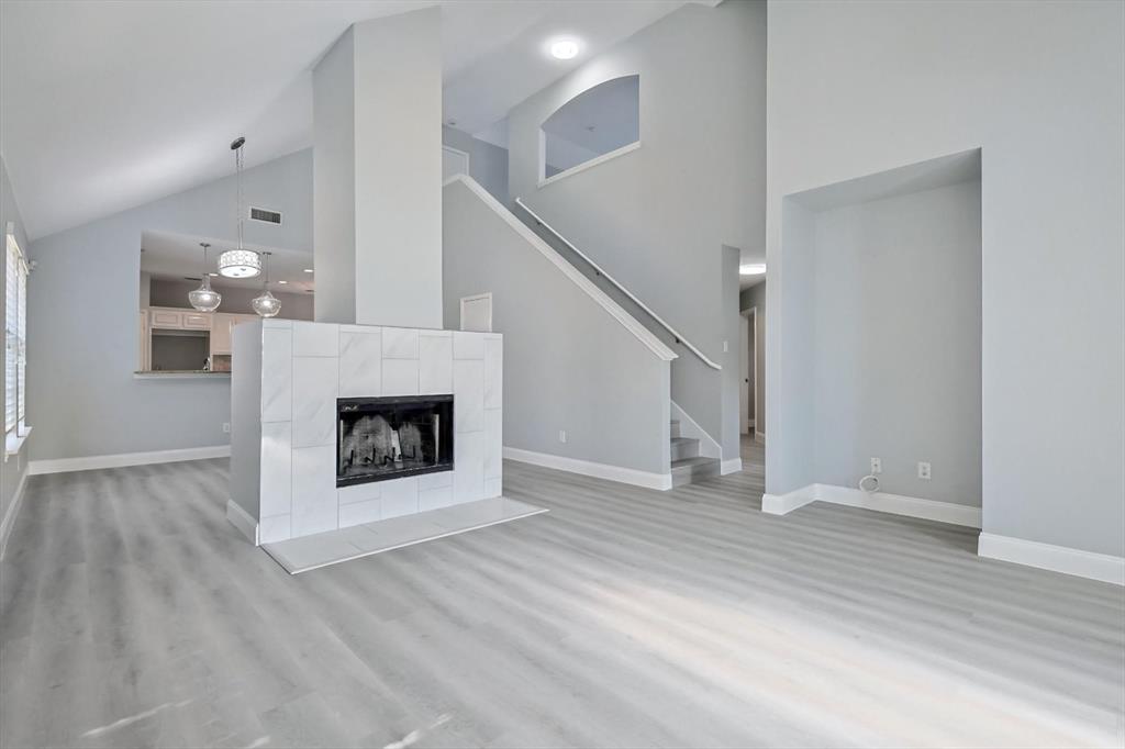 7612 Sunburst Trail